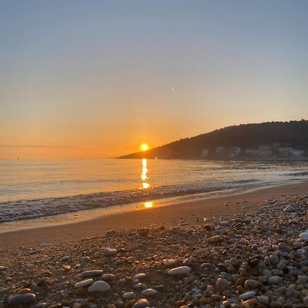 Aegean View Seaside Apartment Kavala Dış mekan fotoğraf